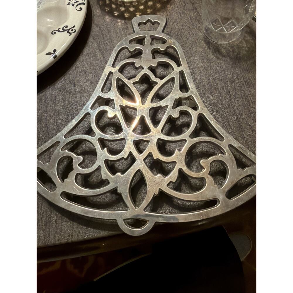 Vintage Silver Plated Trivet Bell Shape By WM. A. Rogers - 6 Rubber Tip Feet